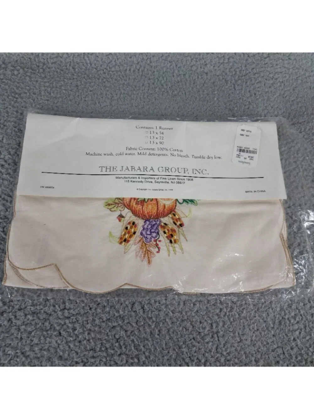 NEW Vintage Thanksgiving Table Runner & 4 Napkins Embroidered Harvest Bouquet